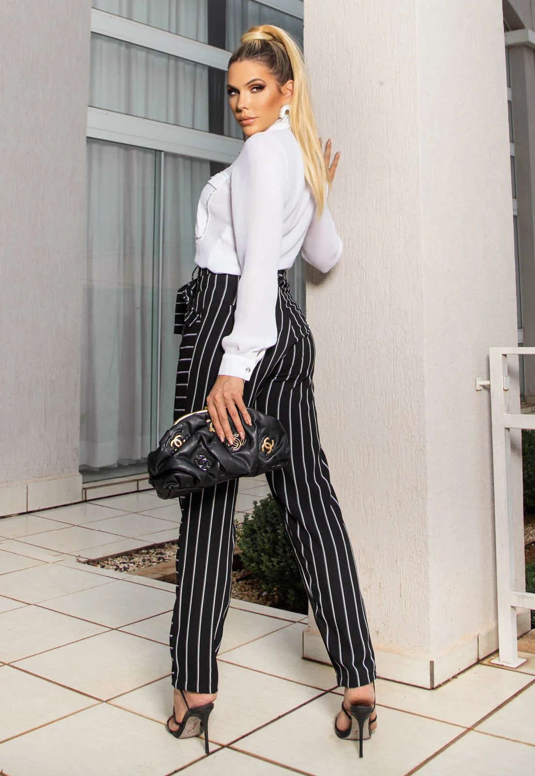 BLACK TAILORED TROUSERS