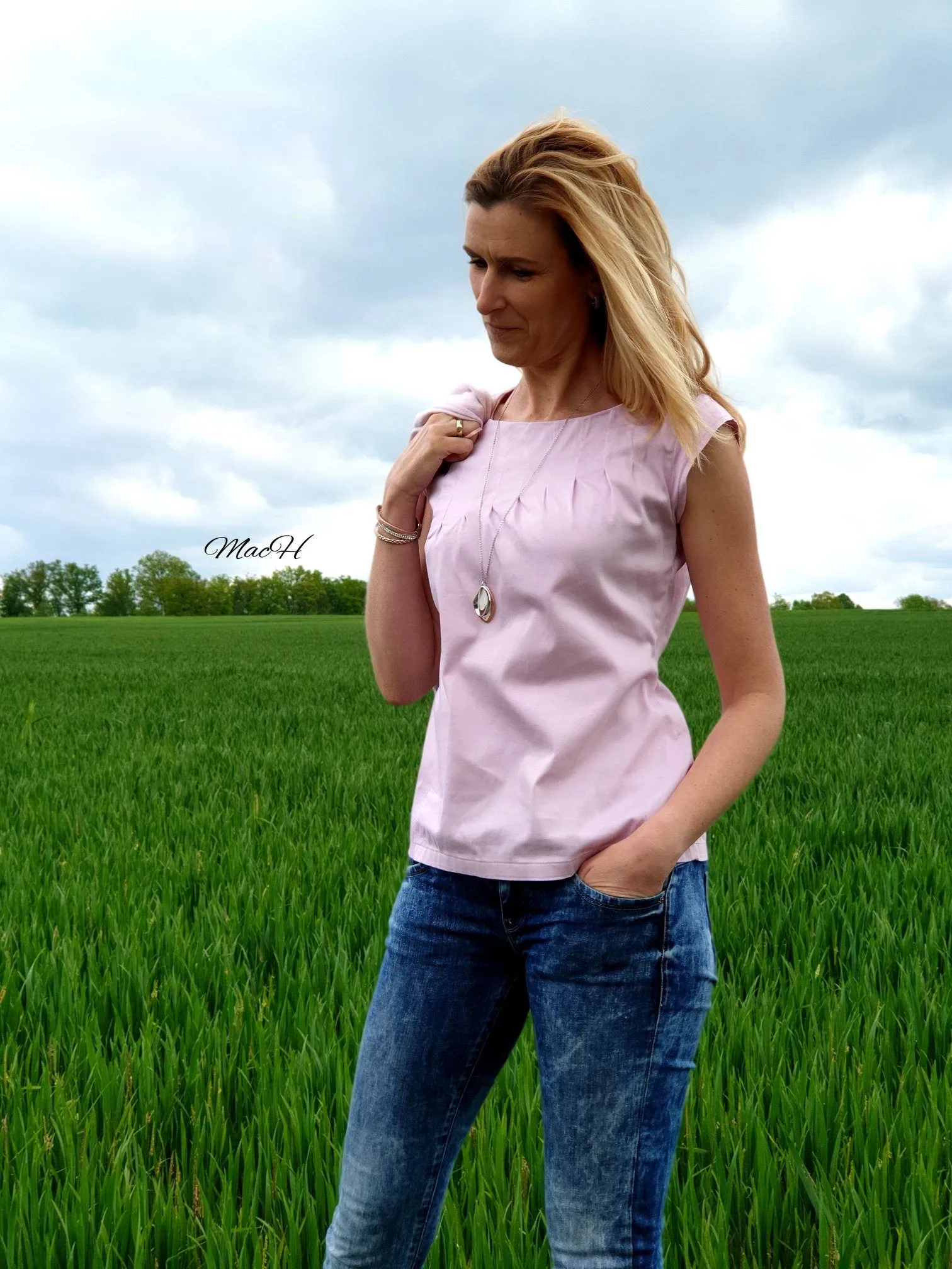 Emma- Blusenshirt mit tollem Blickfang