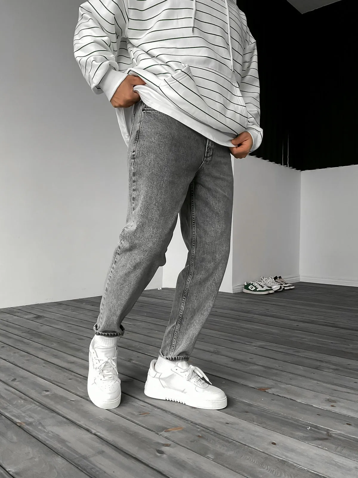 Gray Boyfriend Jeans BB6163