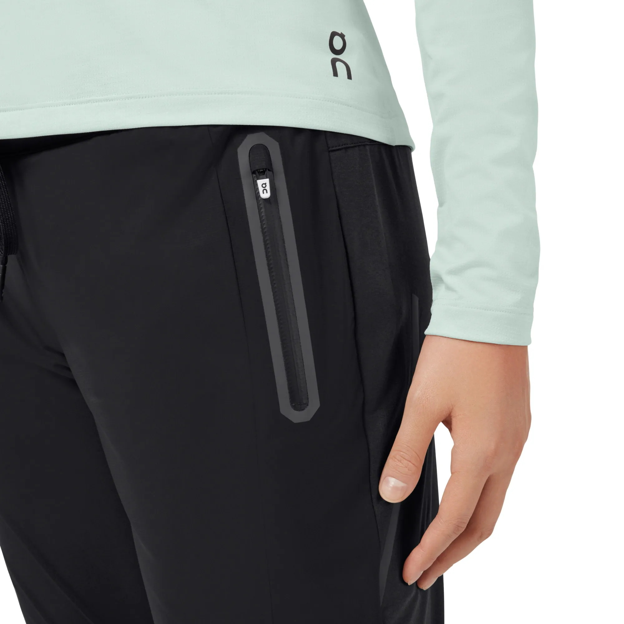 On Women&#x27;s Running Pants Black | Buy On Women&#x27;s Running Pants Black here | Outnorth